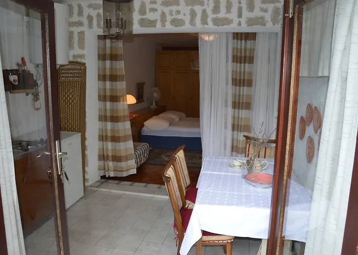 Hous Mira Apartment *