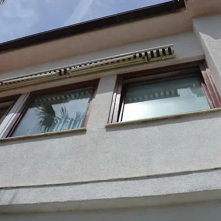 Hous Mira Apartment
